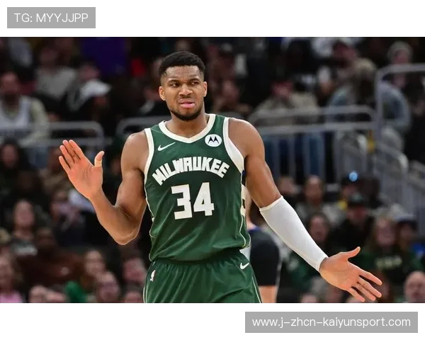 字母哥冲击禁区，空间被强行打开